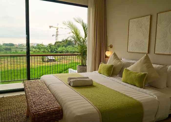 酒店 The Menuai Bali 4*